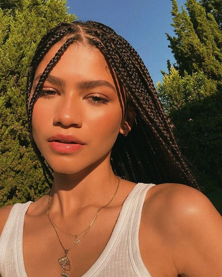 20 coiffures de tresses sans nœuds + conseils pour sélectionner le bon style