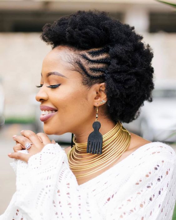 21 façons de coiffer des cheveux naturels courts et des Afros Tweeny Weeny (TWA)