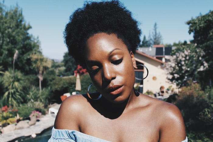 5 shampooings clarifiants pour cheveux naturels